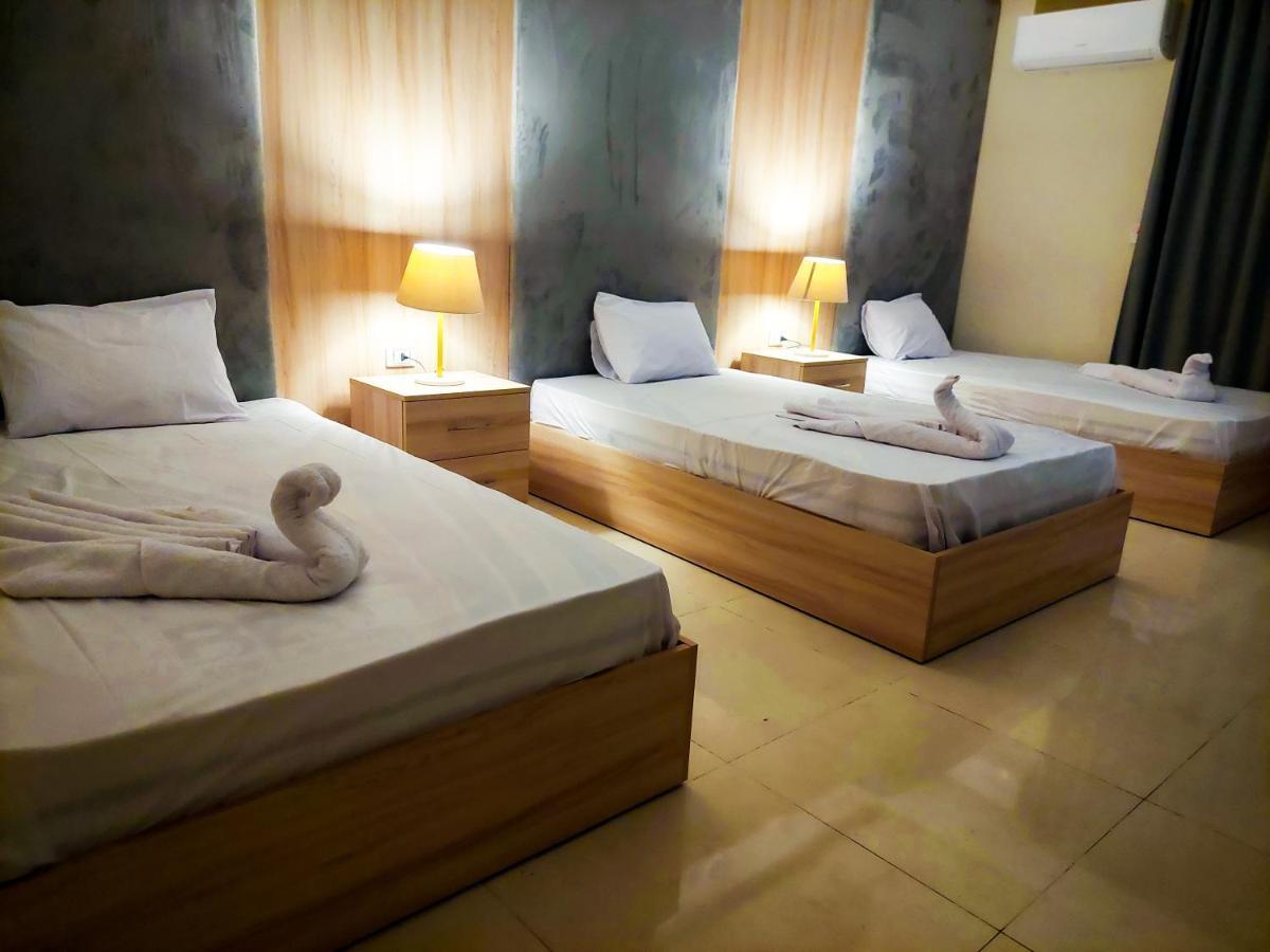 Jumeirah Pyramids View Inn Kafrat al Jabal Екстер'єр фото