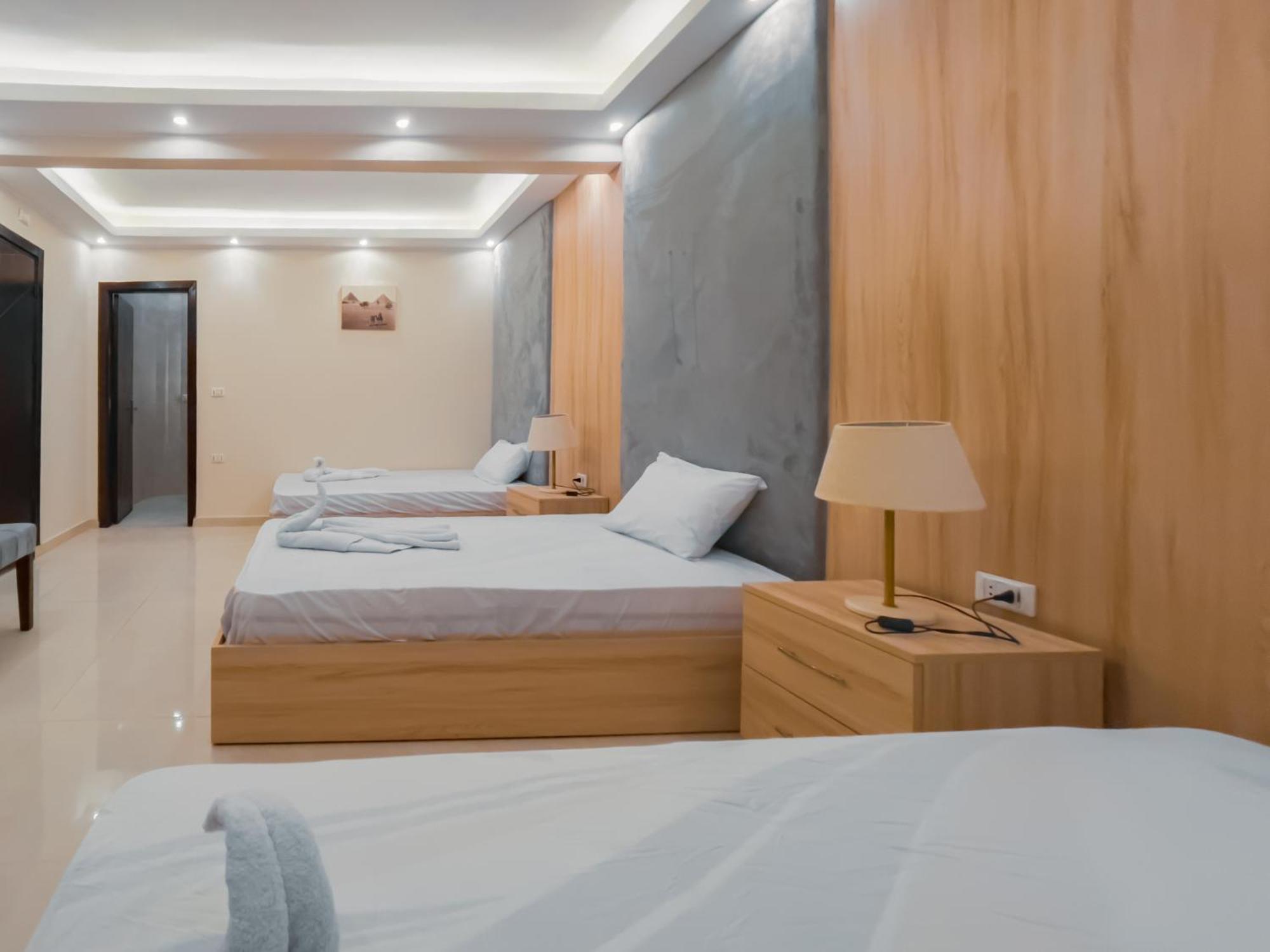 Jumeirah Pyramids View Inn Kafrat al Jabal Екстер'єр фото